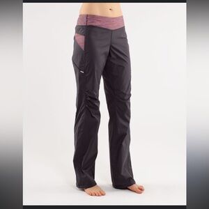 Lululemon Women's Run: Travel To Track Pant Size 10